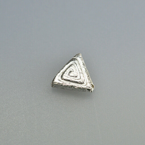 Triangle Bead, Spiral