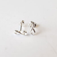 Ohrstecker Infinity 10 x 4mm / 1 Paar / silber