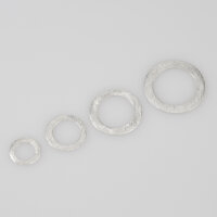 Kreis 4 x 2mm / 10g / ca. 75 Stück / silber