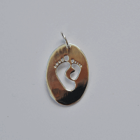 Anhänger Oval mit Fußabdruck