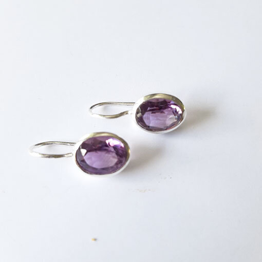 Semi Precious Stone Earrings  Purple Amethyste / 1 pair / silver