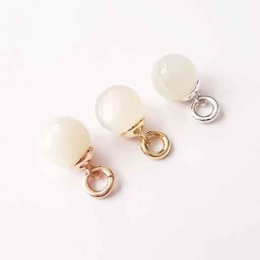 Mondstein, creme 12mm / 1 Stück / gold