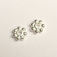 Daisy Spacer