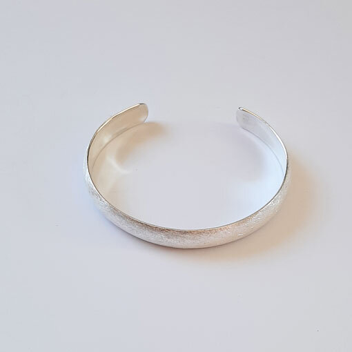 Bangle, brushed