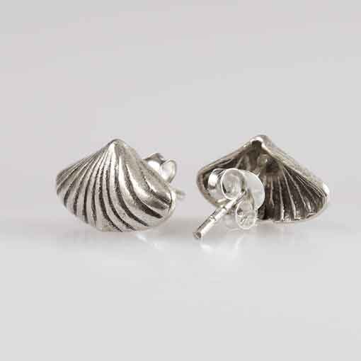 Stud Earrings Seashell