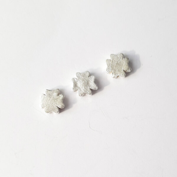 Clover Bead
